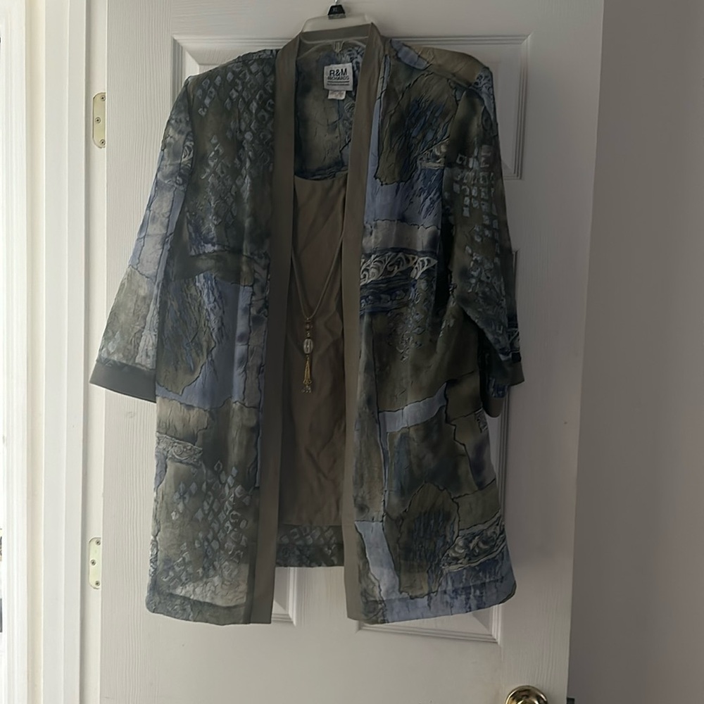 EUC R&M BLOUSE, COVER UP AND NECKLACE